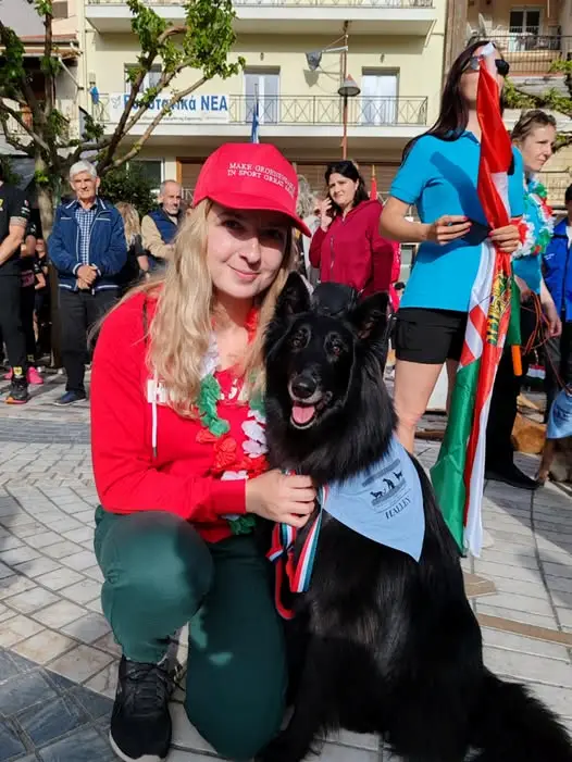  Szintén nagy gratuláció a másik párosnak, akik obedience ágazatban  indul az FMBB-n. 
